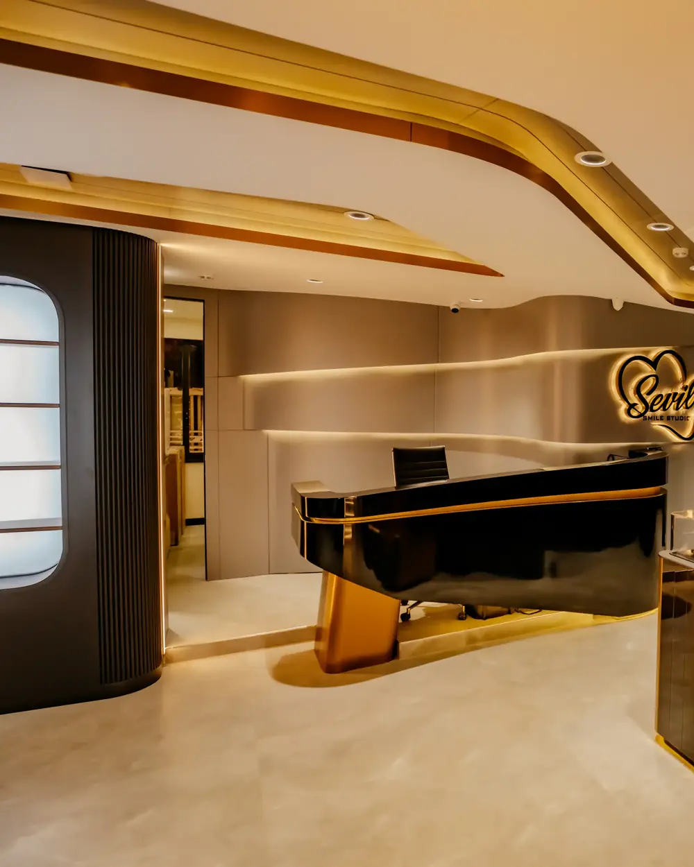 The reception desk at our Istanbul clinic